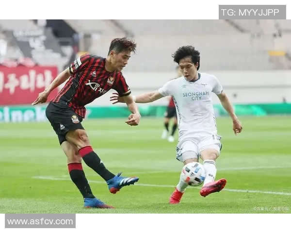 城南足球俱乐部迎战仁川联队期待精彩对决与激烈竞争 城南足球俱乐部迎战仁川联队期待精彩对决与激烈竞争