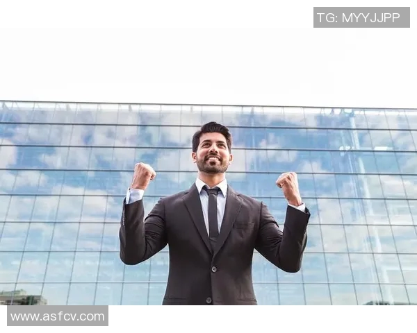 苏伟：从普通青年到行业领军人物的奋斗历程与成功秘诀