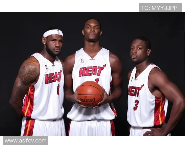 2010年热火与国王对决回顾球场上的激情与荣耀交织的瞬间