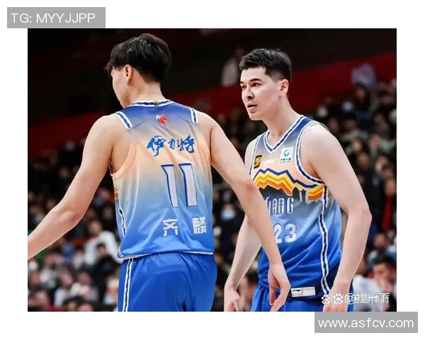 CBA激战新疆男篮与辽宁男篮巅峰对决精彩瞬间回顾与分析 CBA激战新疆男篮与辽宁男篮巅峰对决精彩瞬间回顾与分析