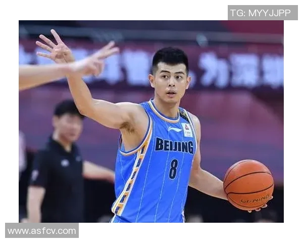 方硕在新赛季的表现分析与未来发展潜力探讨