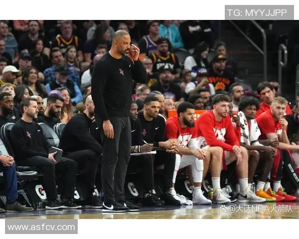 2018年11月30日火箭队对阵马刺队精彩视频直播回顾与分析